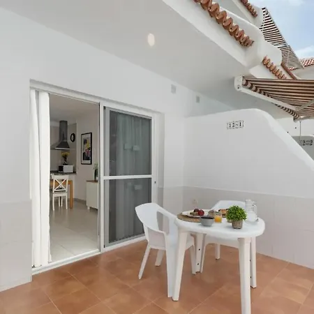 Lägenhet Oasis Floritas